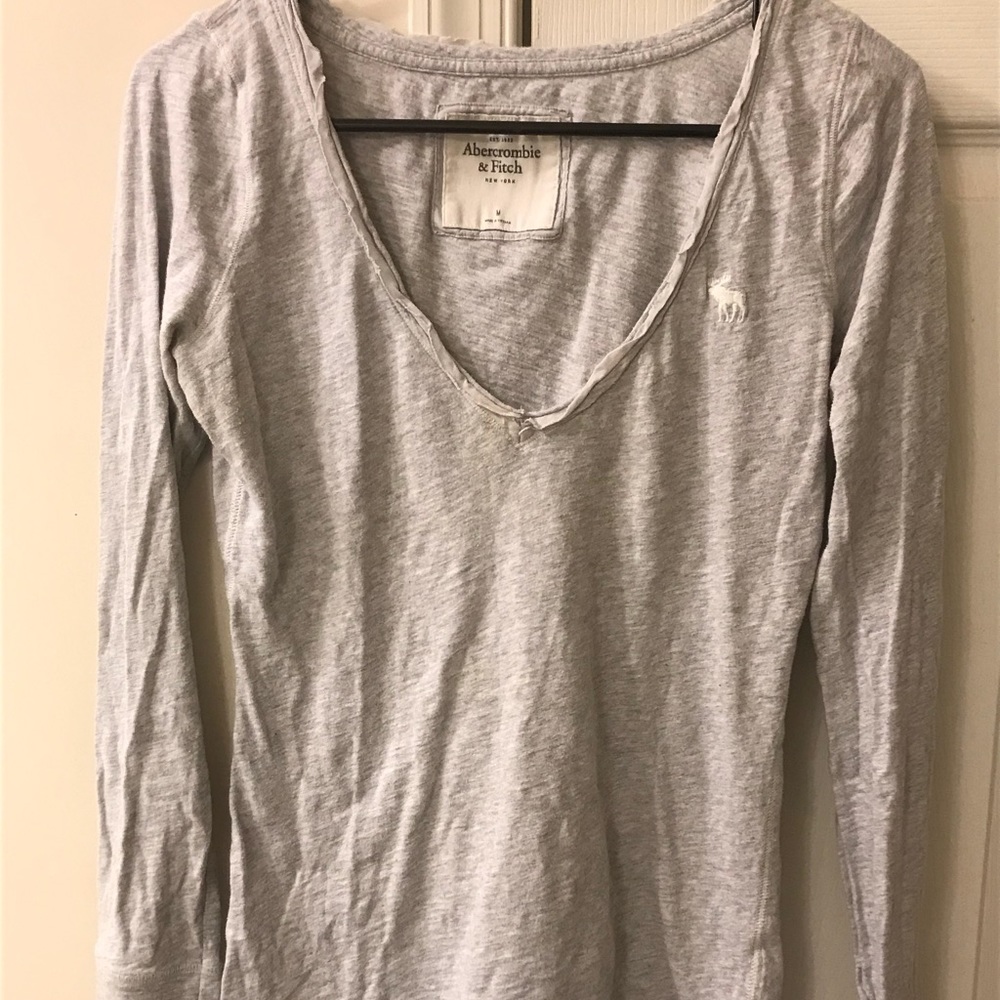 Abercrombie and Fitch Long Sleeve V-neck Tee